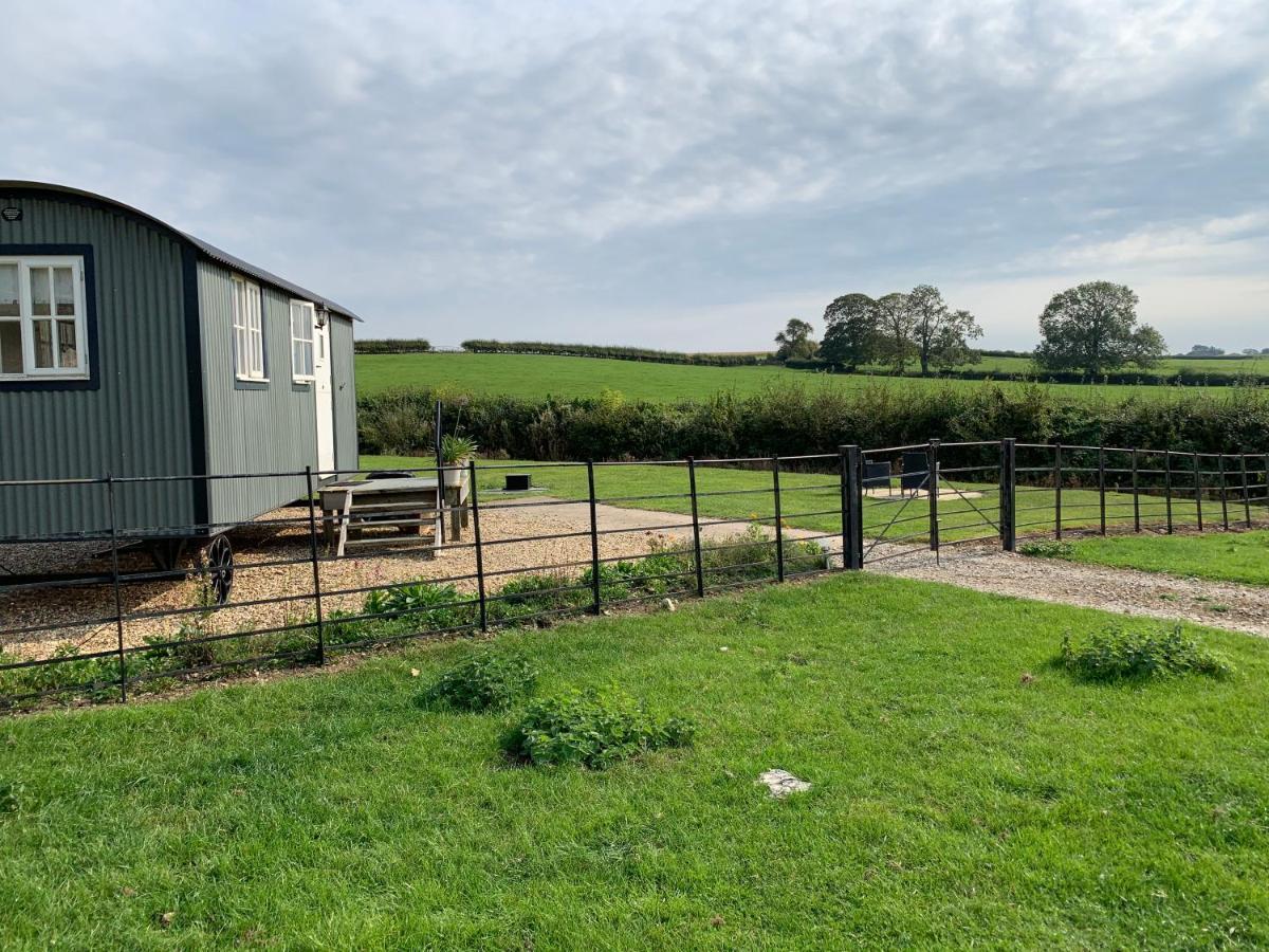 הוילה בקינגהאם Weatherhead Farm Shepherds Hut מראה חיצוני תמונה